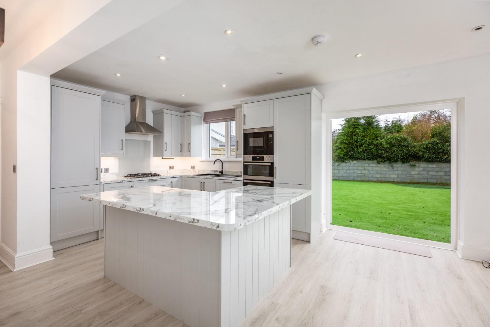 Grange Road, West Cross, Swansea, SA3 5ES